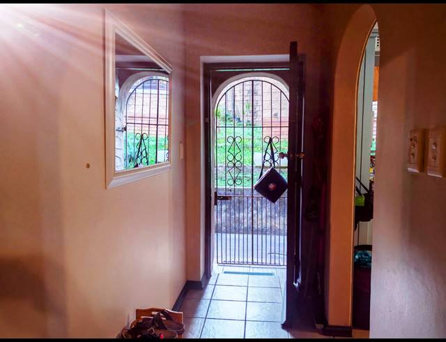 3 BEDROOM HOUSE FOR SALE IN ESCOMBE